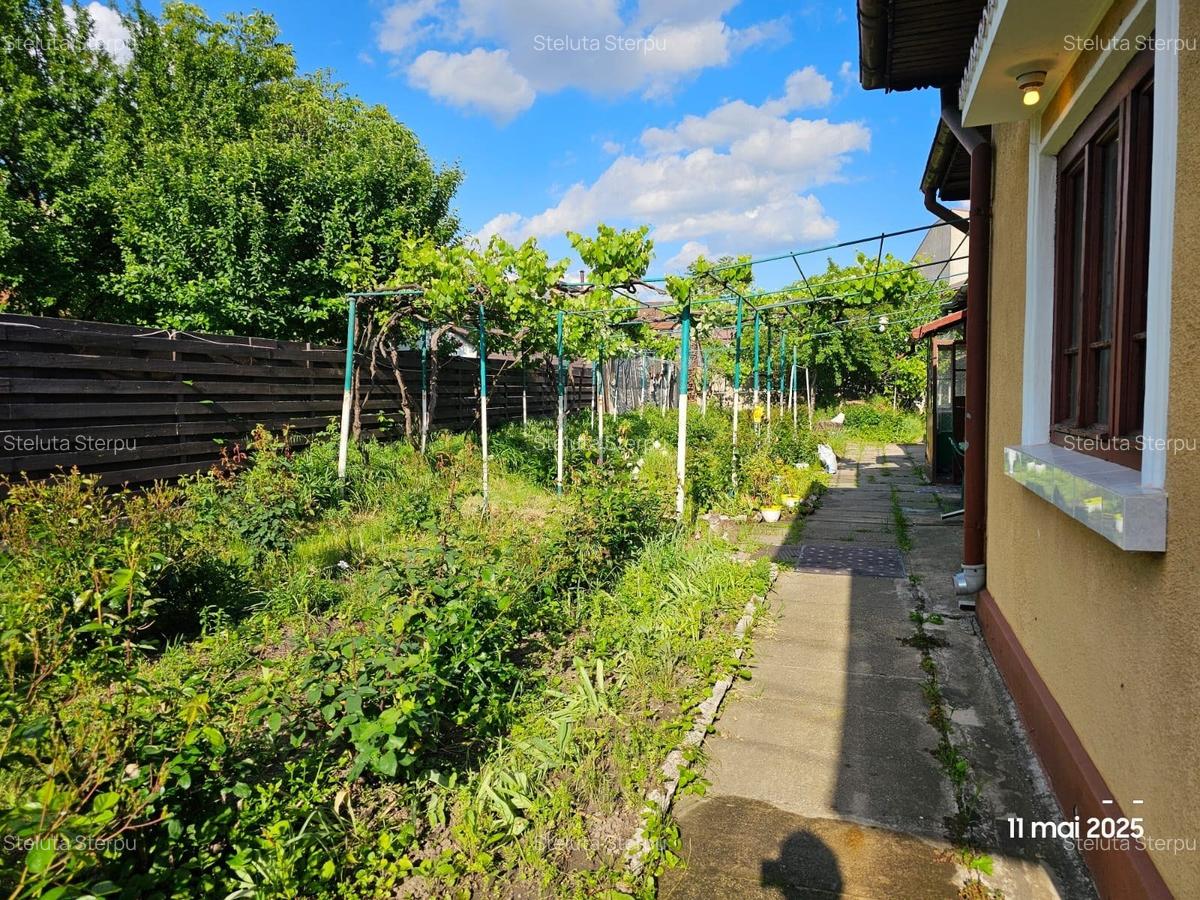 Marriott, vanzare casa si teren 388mp. - 2