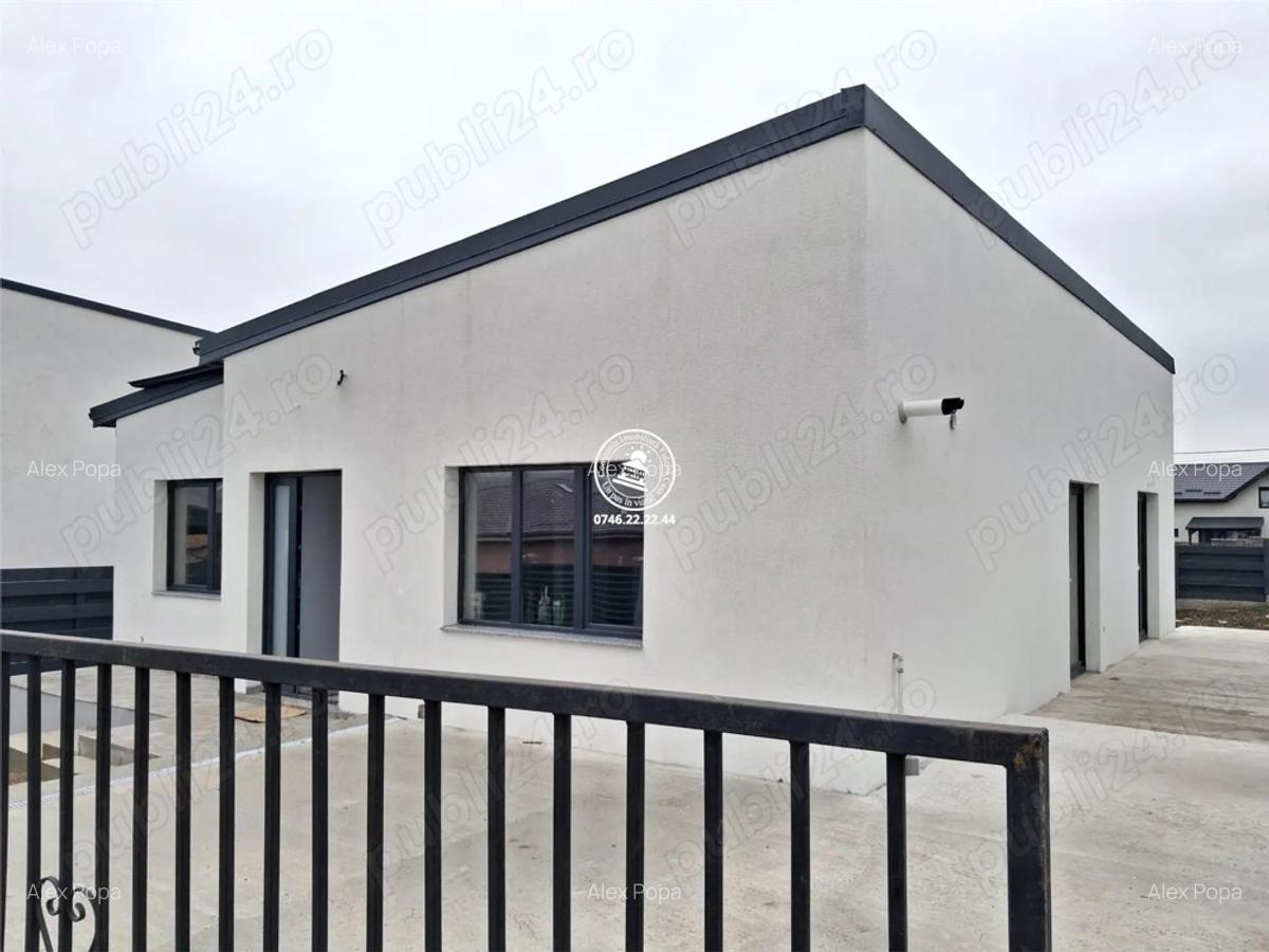 Casa parter Valea Lupului,Str Soarelui,4 camere,2 bai,toate utilitatile,4 minute de rond Pacurari - 5