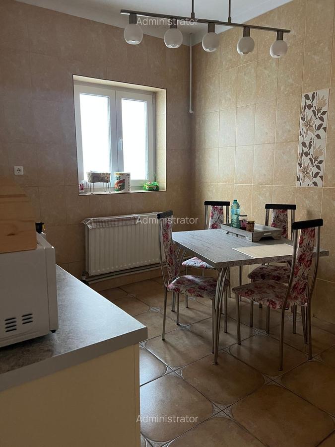 8133  Casa 5 camere Centru - 8