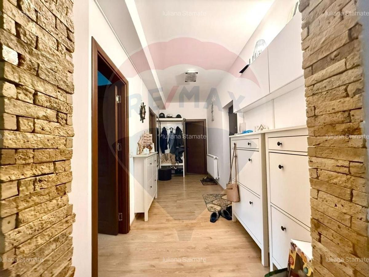 Apartament cu 3 camere de vanzare loc de parcare si teren Constanta - 6