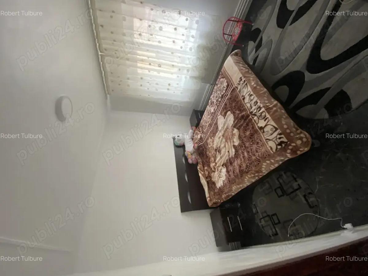 Vand apartament in roman - 2