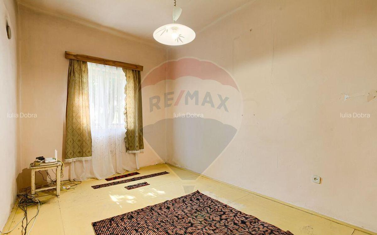 Casa solida cu 4 camere, demisol ?i garaj Pecica - 4