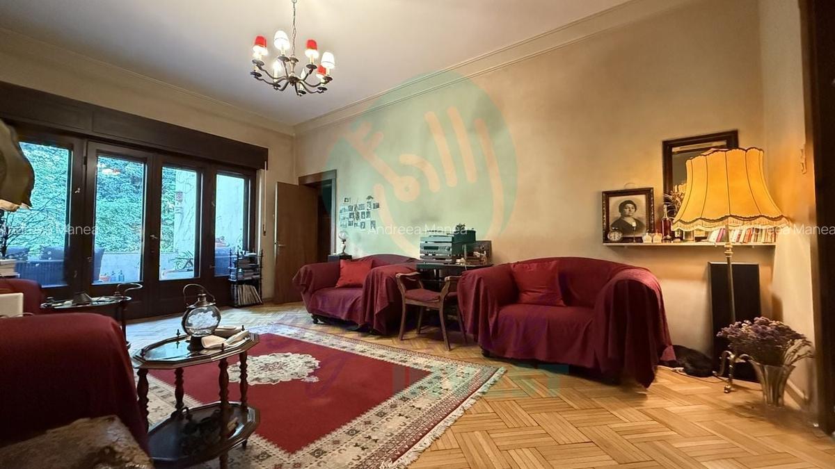 Apartament interbelic cu grădină și garaj - 6