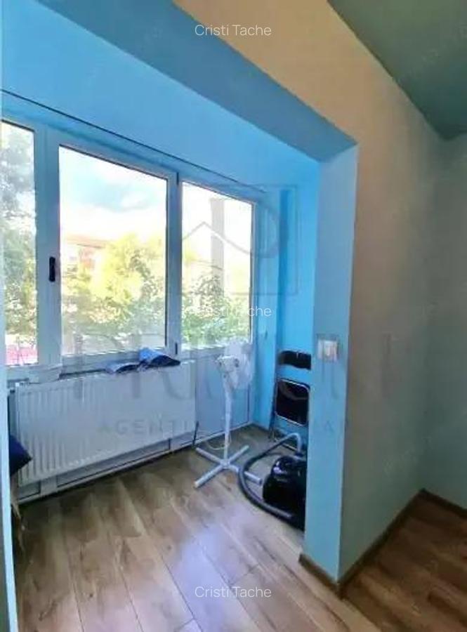 SOARELUI - ETAJ 1 - BLOC IZOLAT - 4 cam - 2 bai - 2 balcoane - centrala proprie - clima - 7