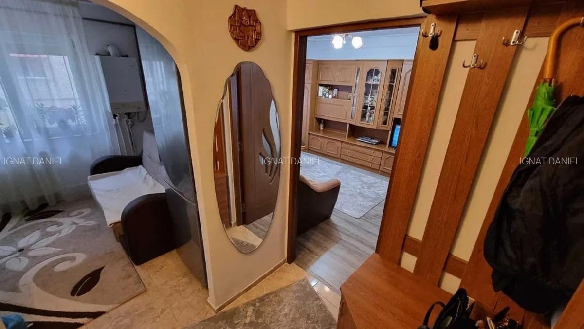 Apartament cu 1 camera, zona Baza 3 - 3