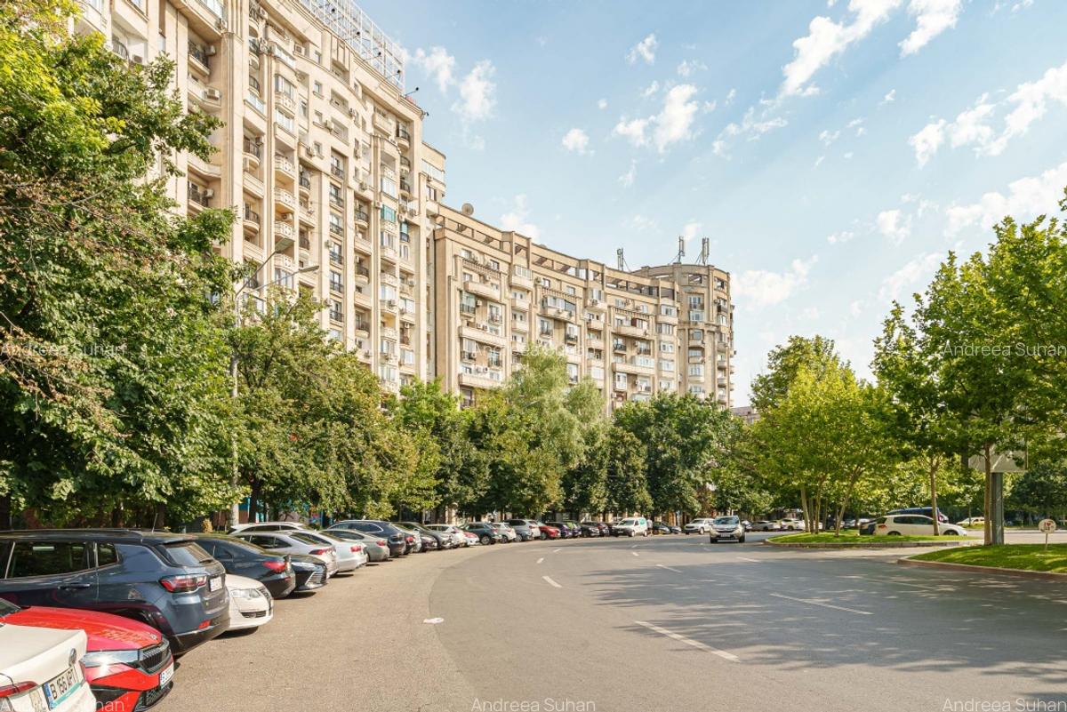 Singurul apartament de vanzare de acest tip - in Piata Alba Iulia - 1