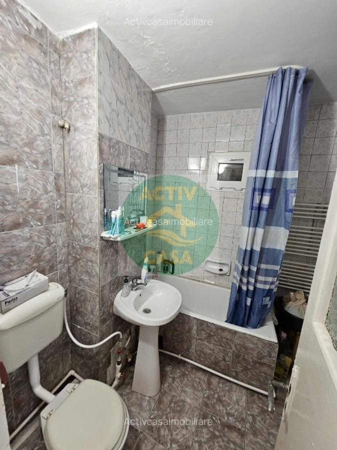 Apartament 2 camere, etaj 1,decomandat - 7 Apartament 2 camere, etaj 1,decomandat - 7