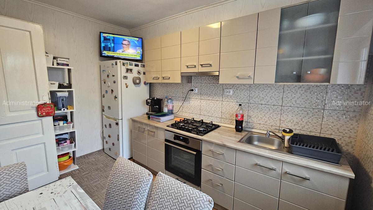 Casa individuala, zona Grivitei,singur in curte,265000 Euro - 6