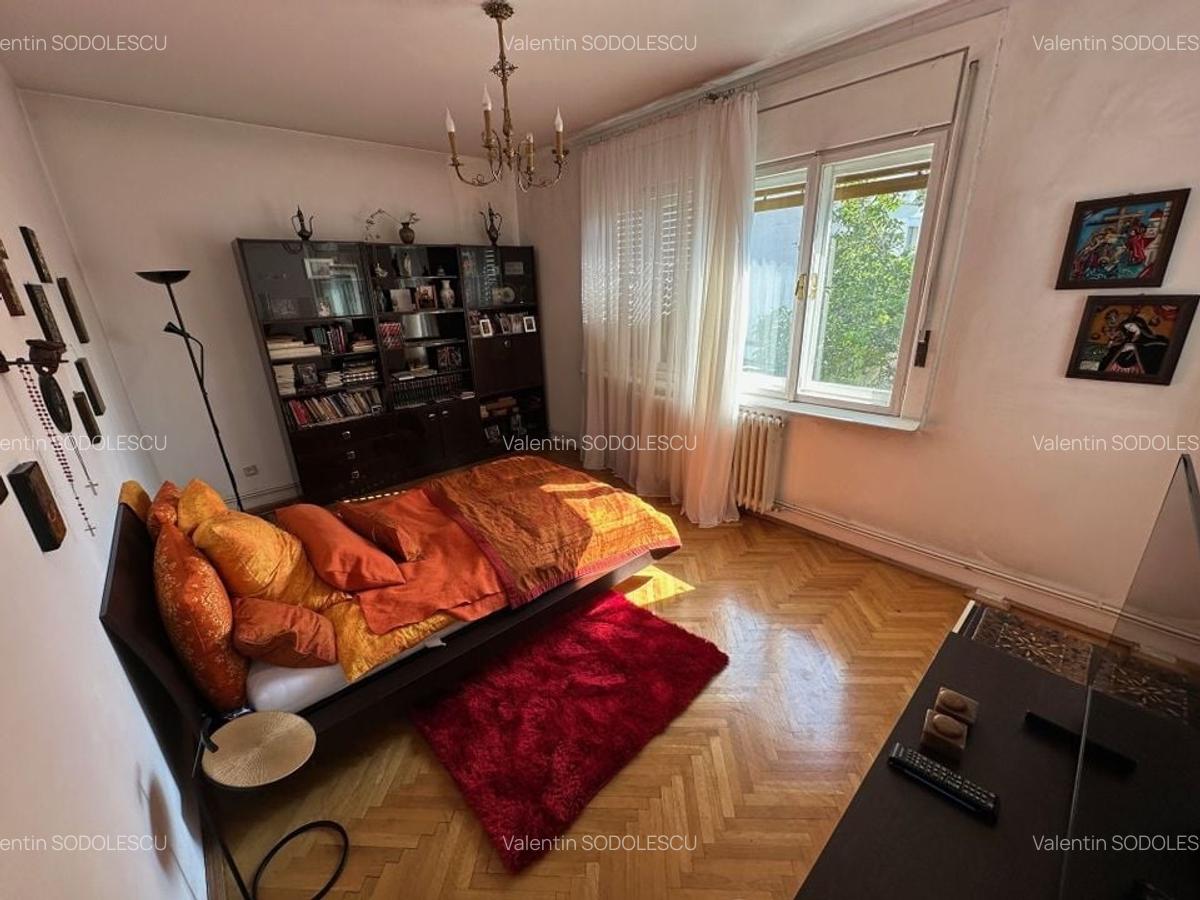 Apartament 5 camere in imobil tip asociatie zona Centrala - 10