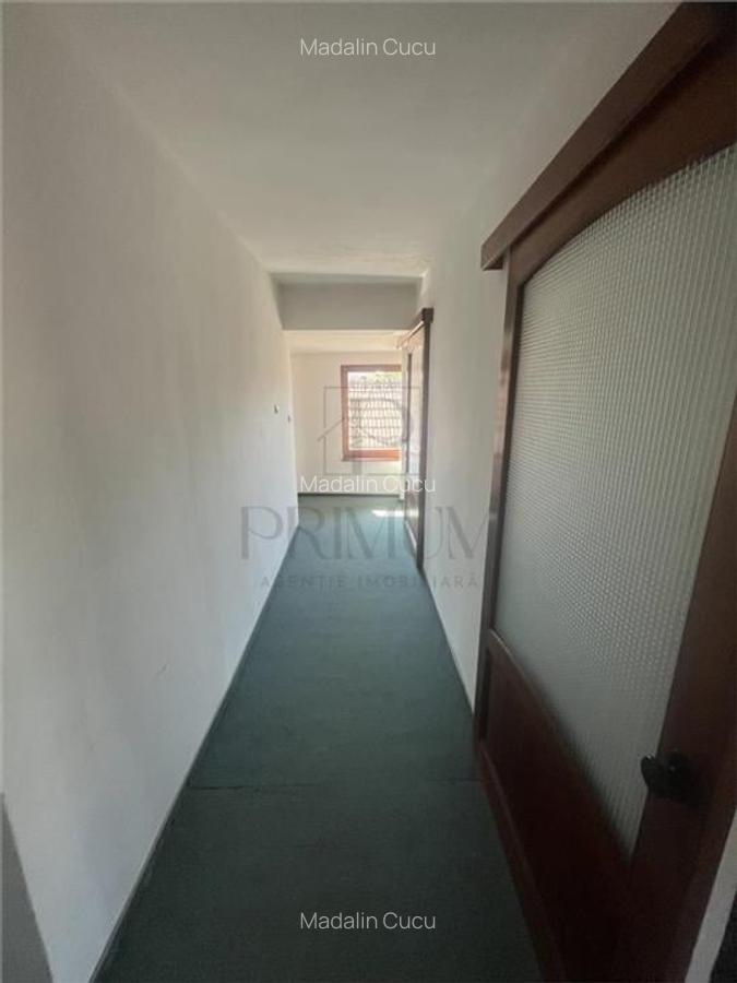LIPOVEI - Casa/Vila - 8 cam - 4 bai - curte - toate utilitatile - 8