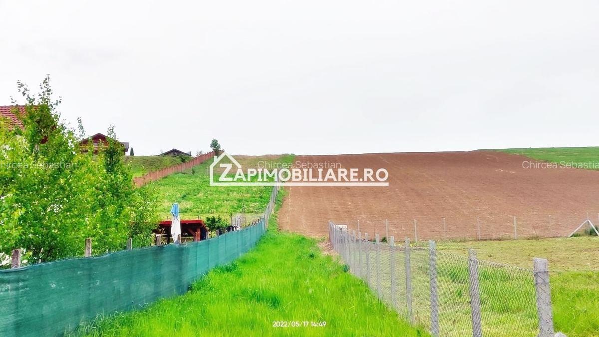 Sanisor - Teren intravilan 1812mp + 300 mp drum privat - 2