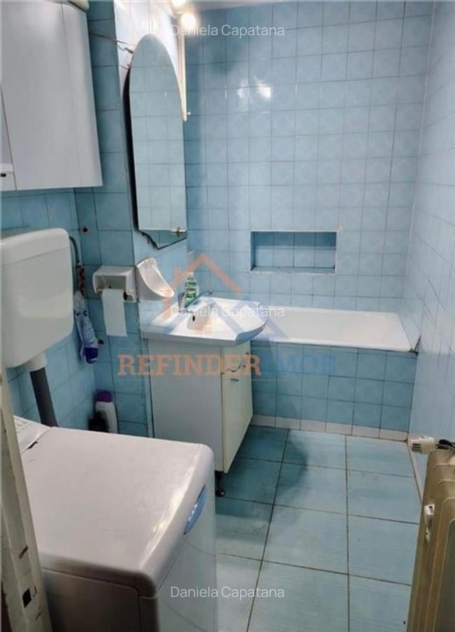 Apartament cu 3 camere semidecomandat în Valea Ialomiței - 11