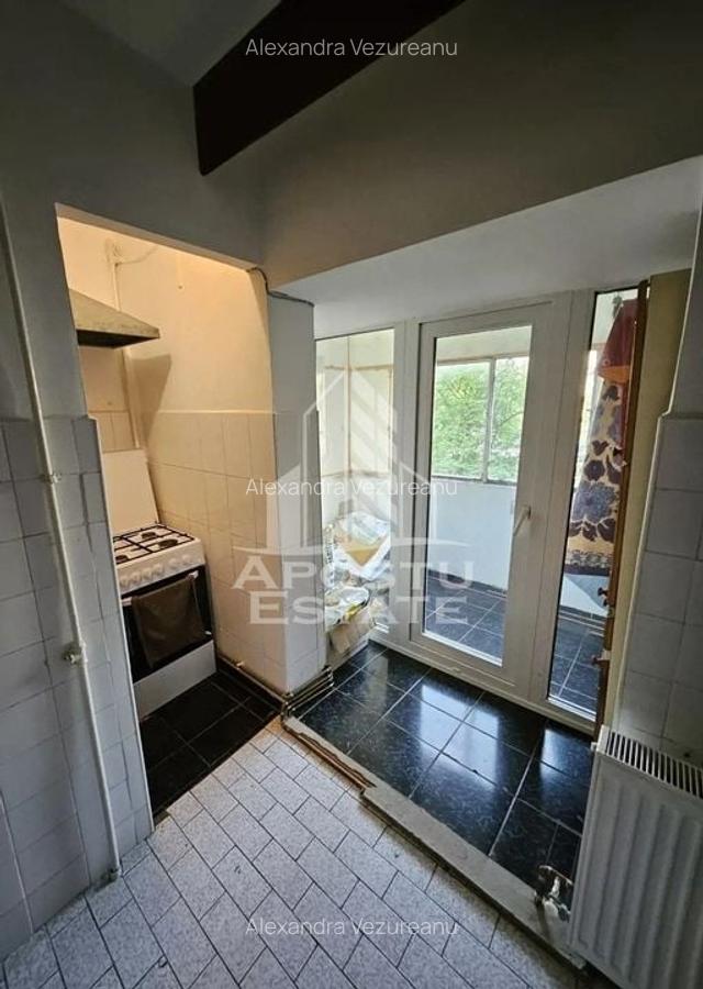 Apartament cu 2 camere, decomandat, etajul 1, centrala proprie, - 4