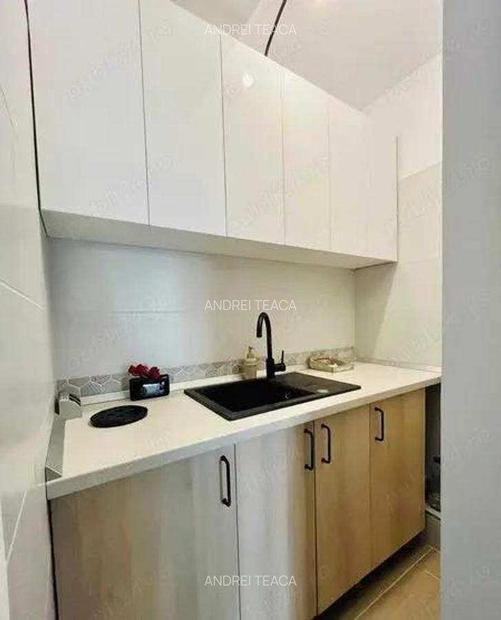Apartament cu 3 camere decomandate, situat la etaj 2, in Cartier Tractorul - 3