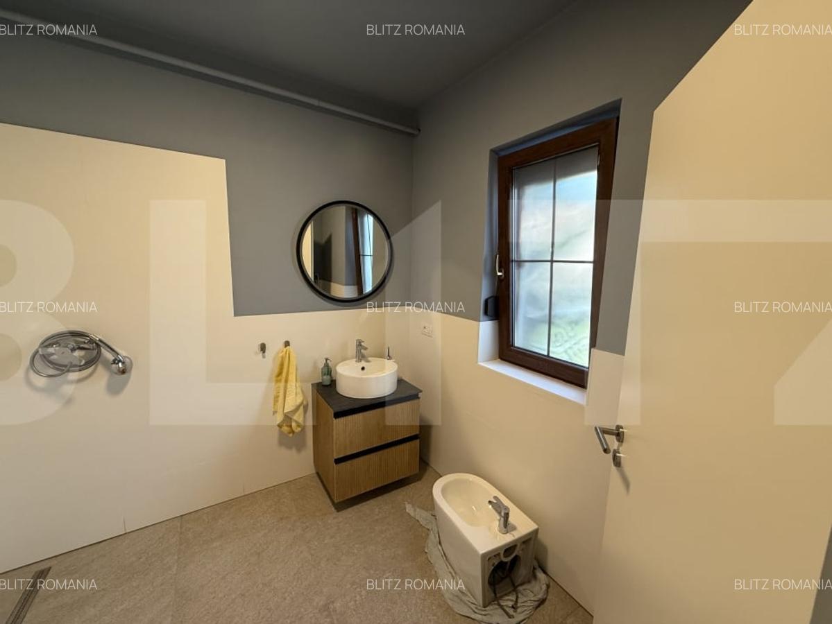 Casa de vanzare, cu 5 camere, 120 mp, zona Mehala - 14