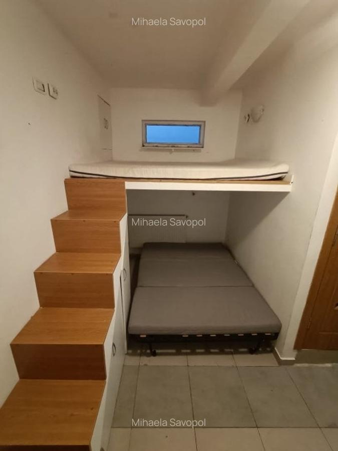 Garsonieră decomandată, mobilată în Universitate - 2