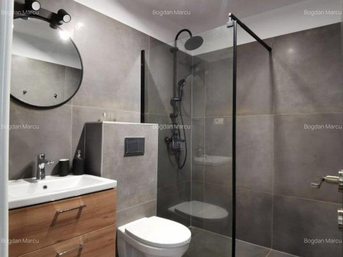 Apartament 3 camere, decomndat, zona Soarelui - 4