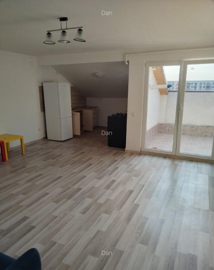 De inchiriat apartament 2 camere Tractorul, str. Nicolae Labis. - 1