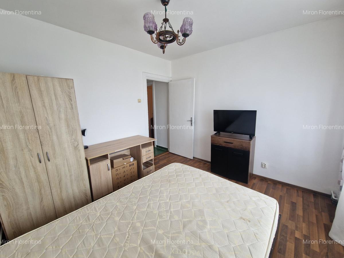 Apartament cu 3 camere decomandat, mobilat în Complex Studențesc - 23