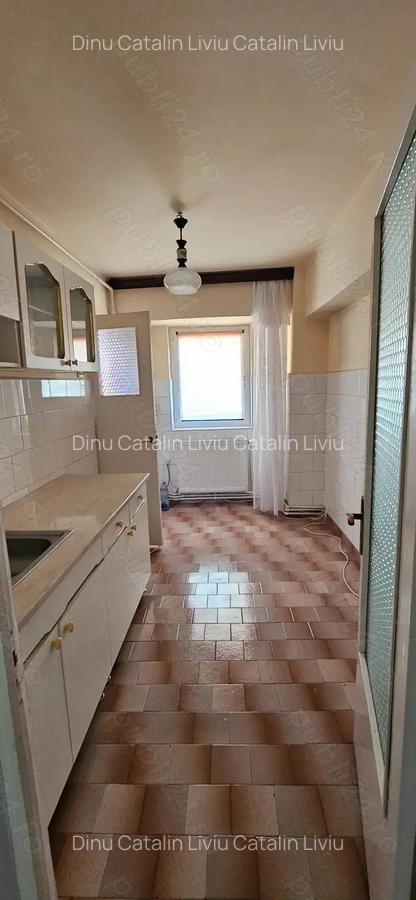 Apartament 3 camere, dec, 67 mp, Et. 4, Str. Pietei, Bl. 30, Zona Pod - 1