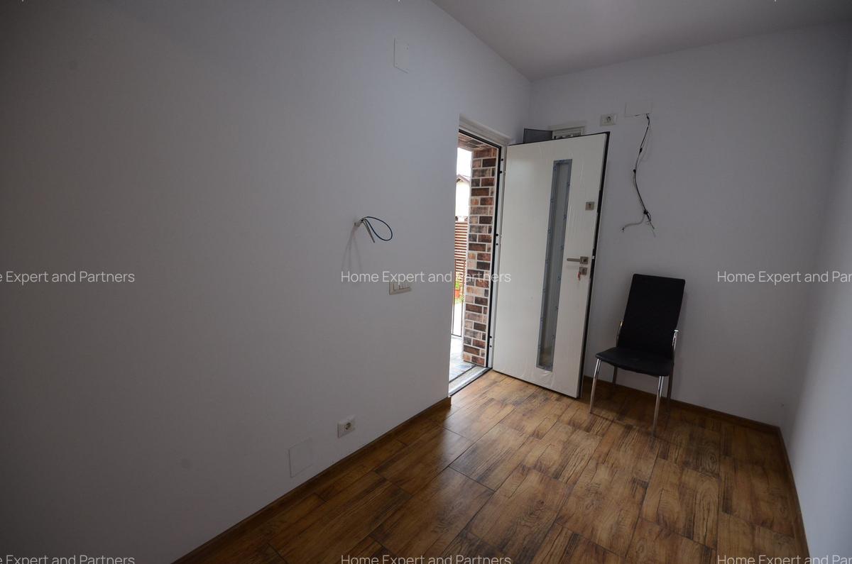 Casa individuala - Comuna Berceni - teren 380 metri -  COMISION 0 - 21