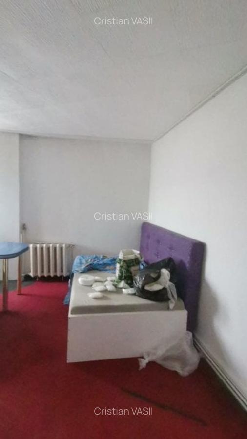 Apartament cu 5 camere decomandat în Fabric - 10