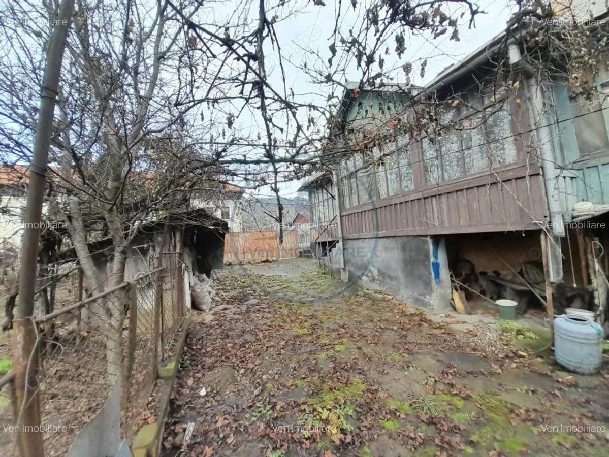 Casa traditionala cu anexe si gradina,Zona Nasaud - 10