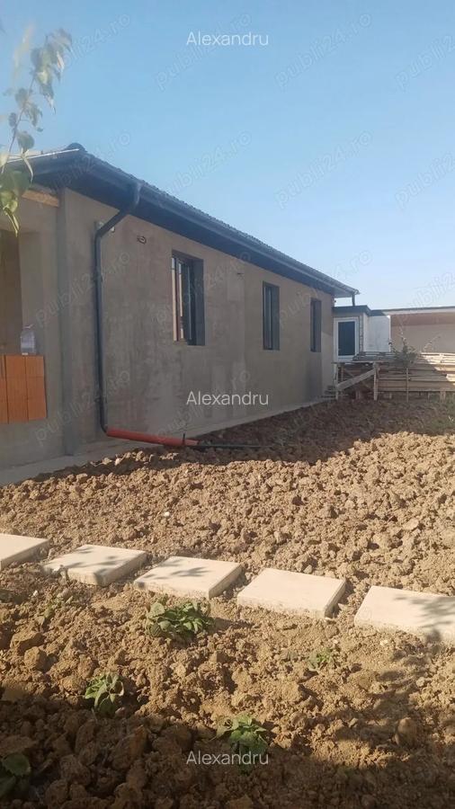 Casa pe un nivel cu garaj, terasa ?i beci, Com. Berceni, teren 406 mp - 7