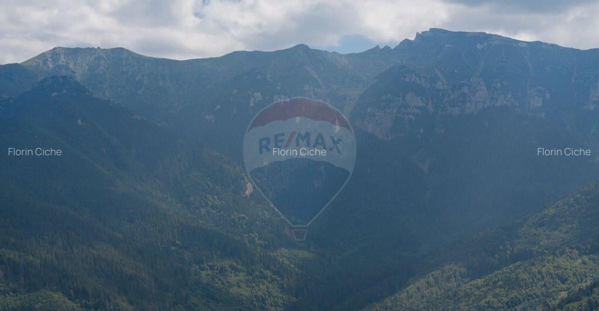 Teren Panoramic in Bran Vedere spre Bucegi & Piatra C... - 13