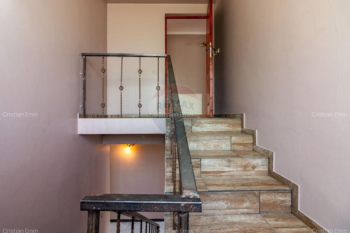 Vila de vanzare Snagov | Piscina, Livada, 8 camere | 3077 mp teren - 19