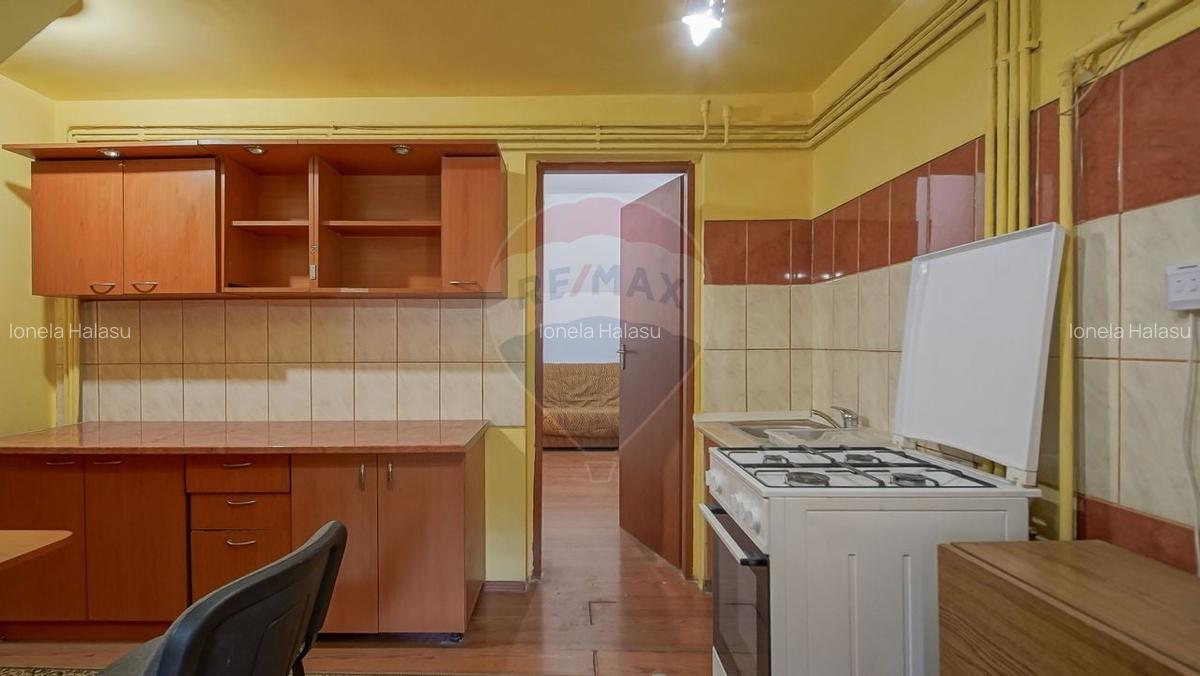 Apartament cu 3 camere decomandat în Centrul Istoric - 10