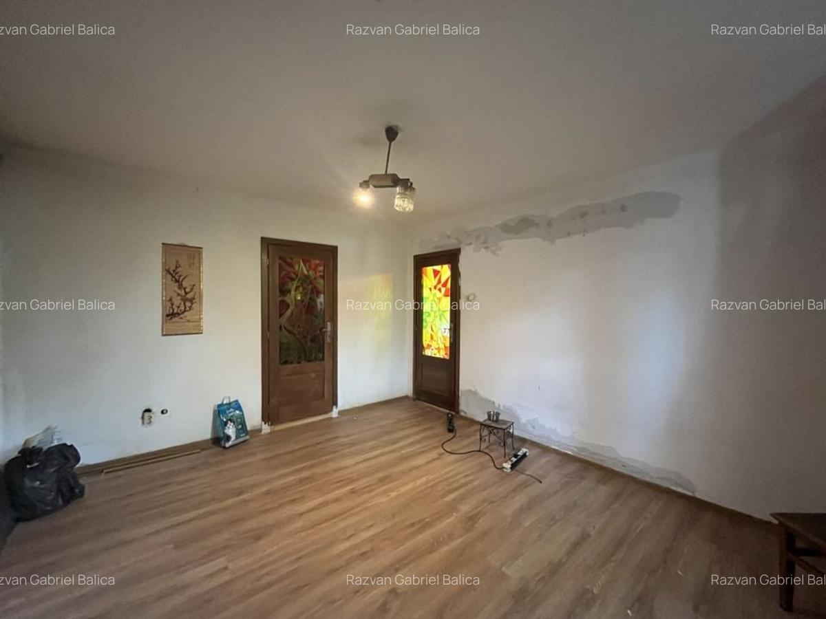 COMISION 0% | Zona linistita | Foarte spatios | Boxa cu CF - 3