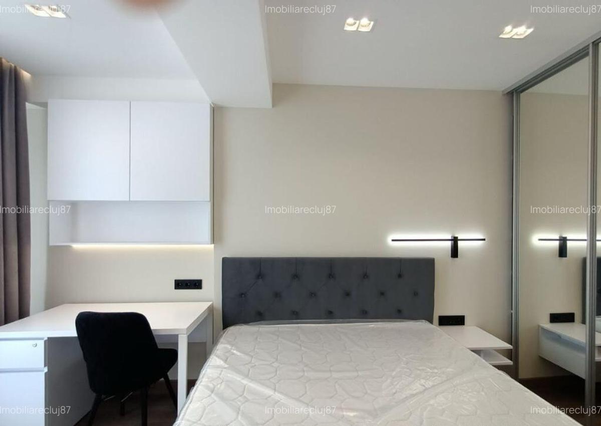 Oferim spre inchiriere un apartament cu 2 camere, Zorilor - 3