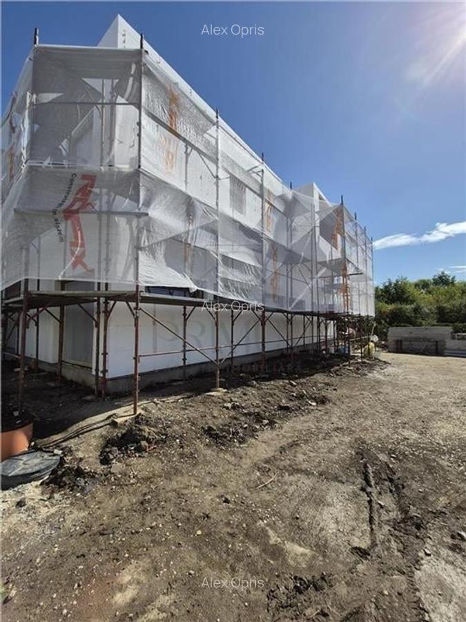 Apartament spatios - zona excelenta - posibilitate alegere finisaje - loc de par - 2