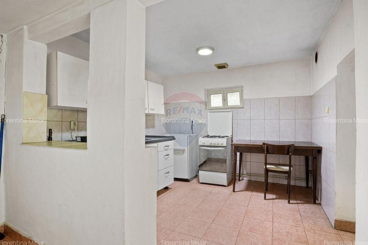 Casa si teren 2173 mp de vanzare in Tipar , la 12km de Chisineu Cris - 16