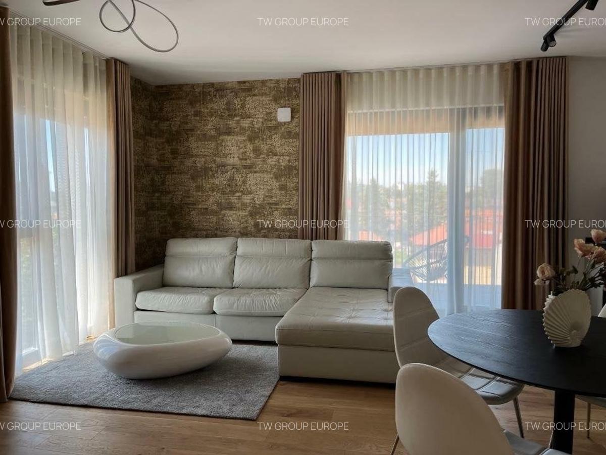 Apartament cu 3 camere semidecomandat în Domenii - 1