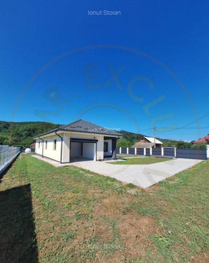 Casa de vanzare in Draganu-Arge?, priveli?te de povest - 13