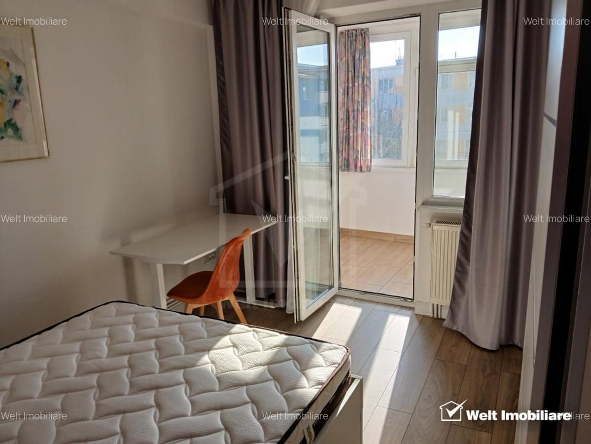 Apartament cu 3 camere, situat in Centru, la etajul 2 - 11