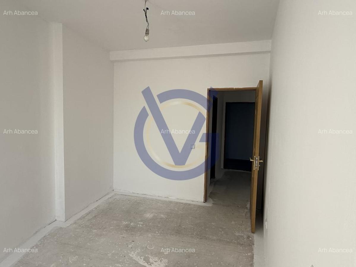 Ce alegi: Birou, Locuire sau AirBnB? Doua apt 6 cam, S totala 130mp! COMISION 0% - 10