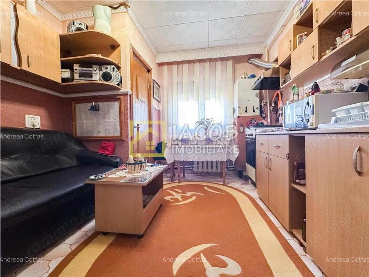 2 Camere decomandate, Calea Republicii, BACAU - 7