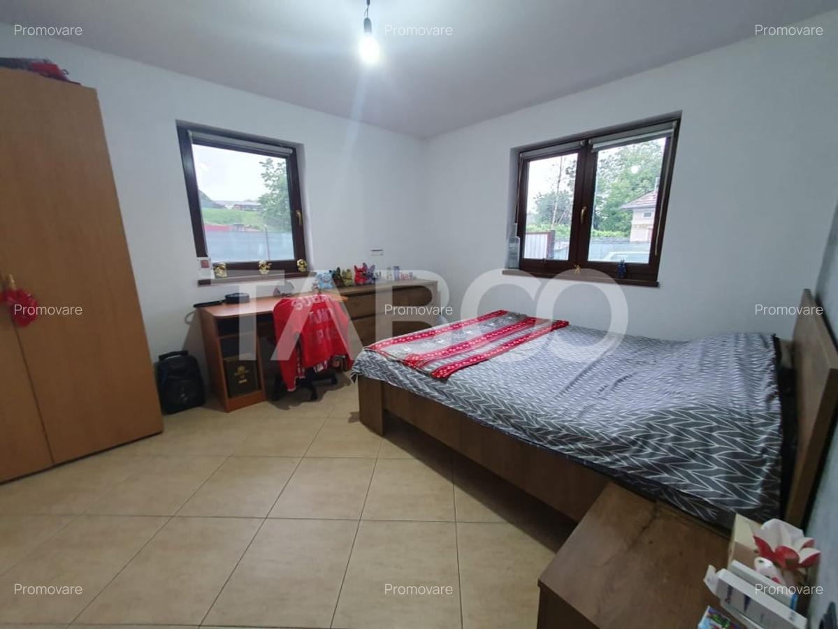Casa 5 camere 197mp utili situata la 27km de Fagaras si 65km de Brasov - 6
