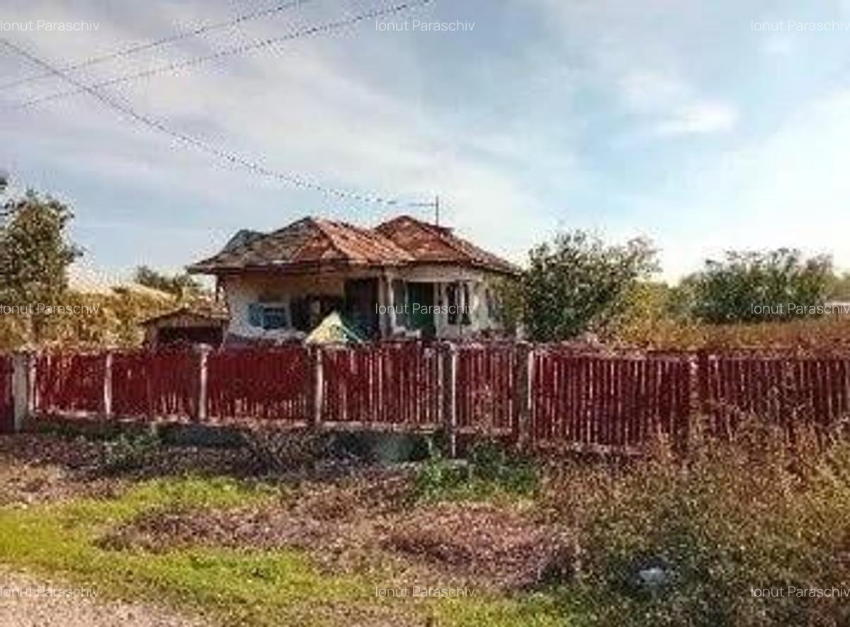 Casa si teren Glodeanu Sarat ; ID: R2839616 - 11