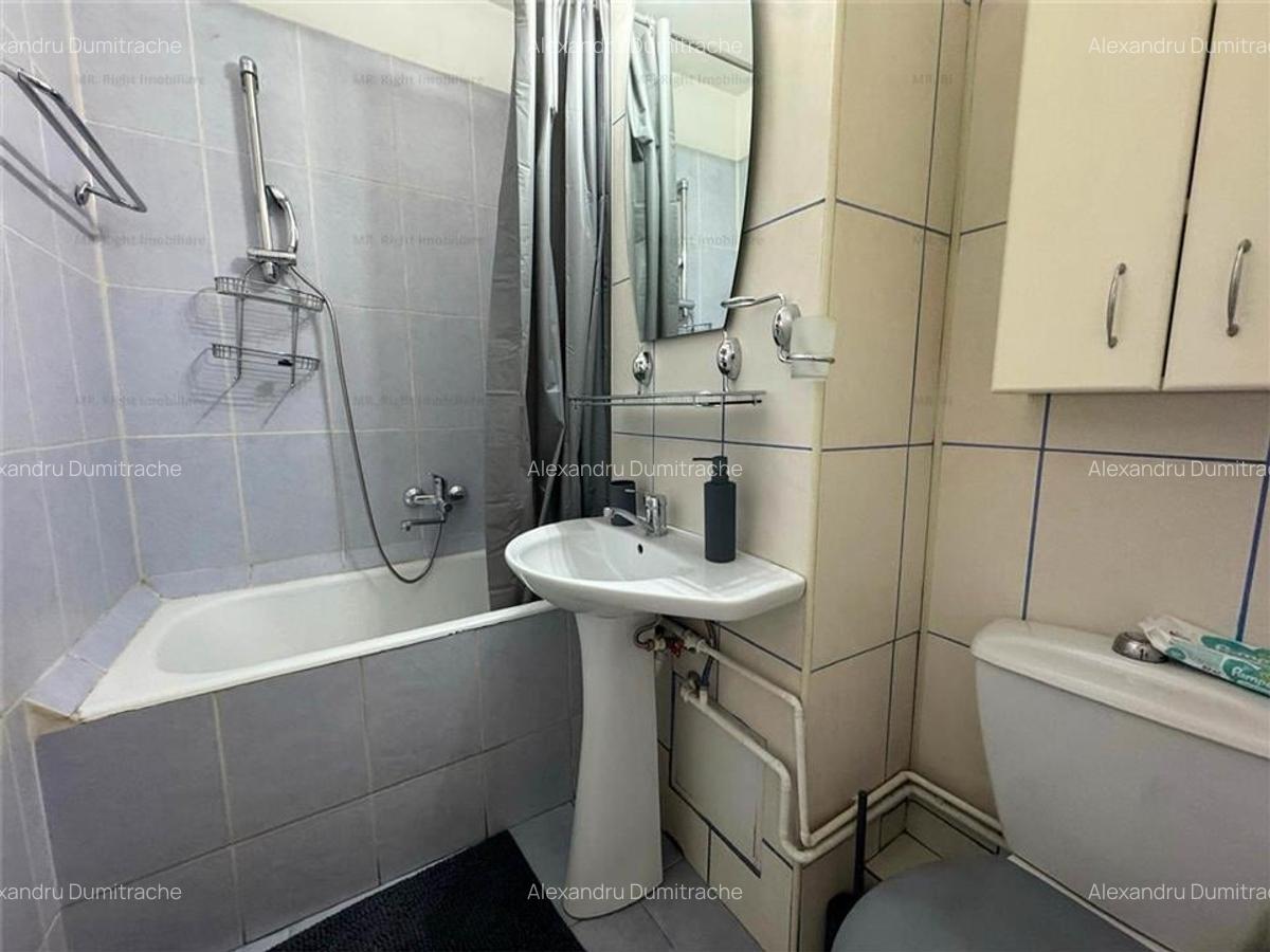 Apartament 3 camere zona Astra - 10