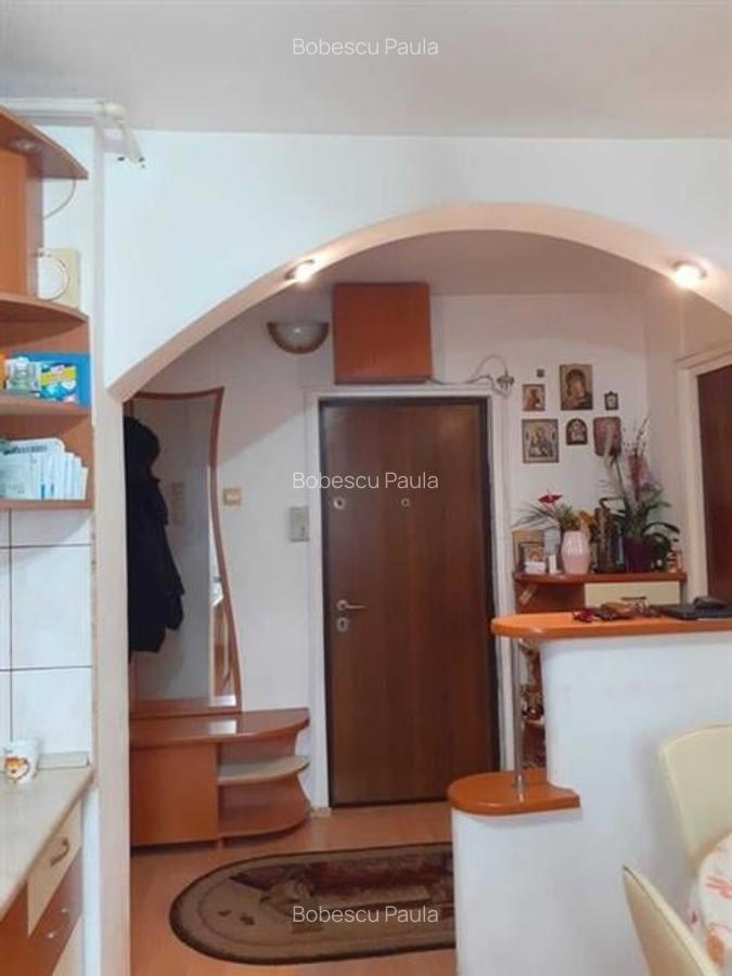 Apartament cu 2 camere decomandat, mobilat în Răcădău - 2