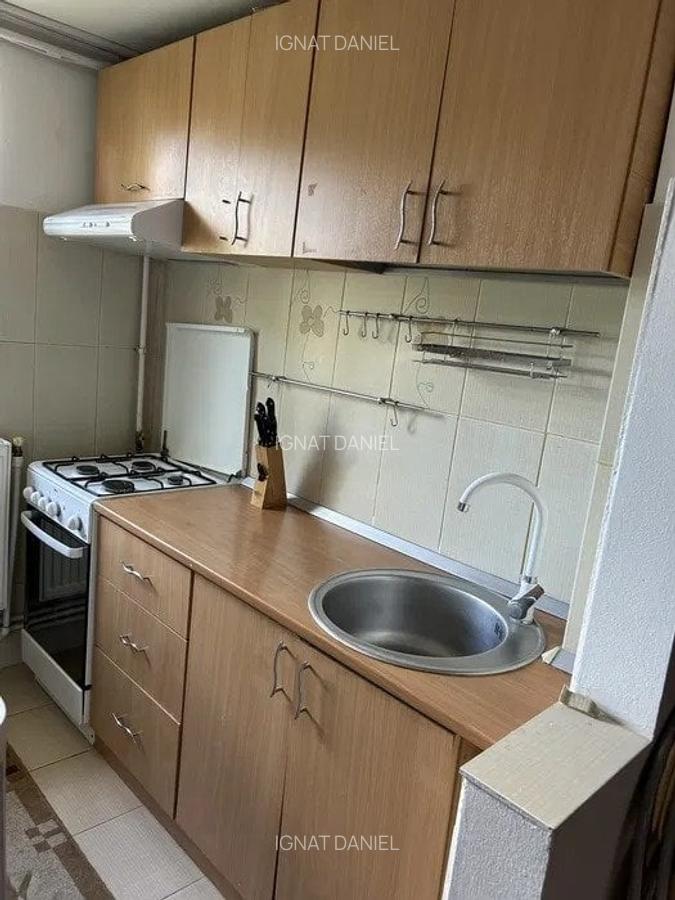 Apartament cu 2 camere, zona Canta - 4