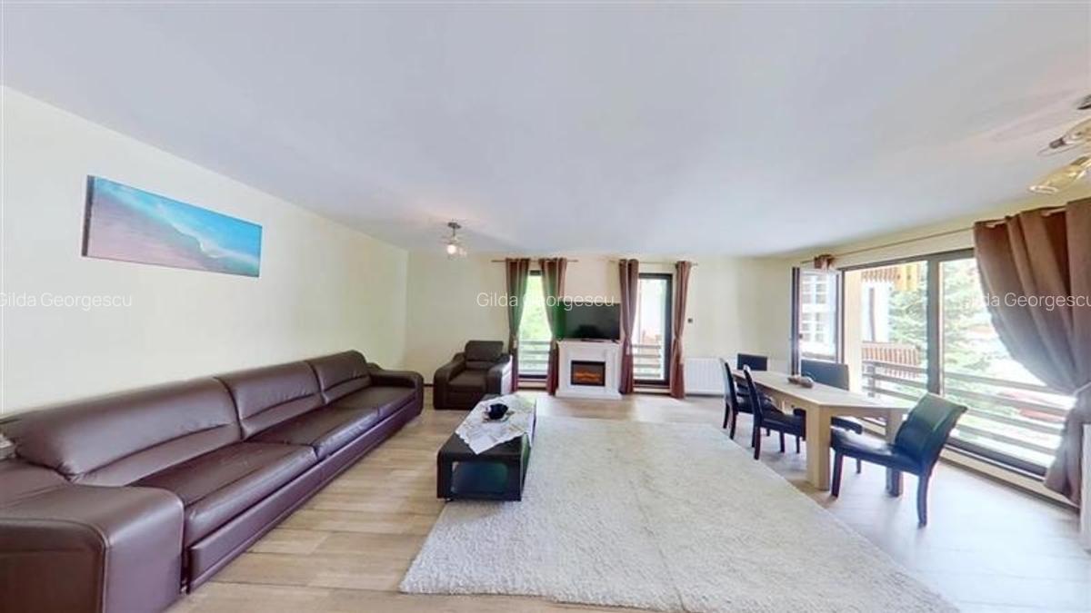 Apartament cu 3 camere decomandat, mobilat în Poiana Brașov - 2