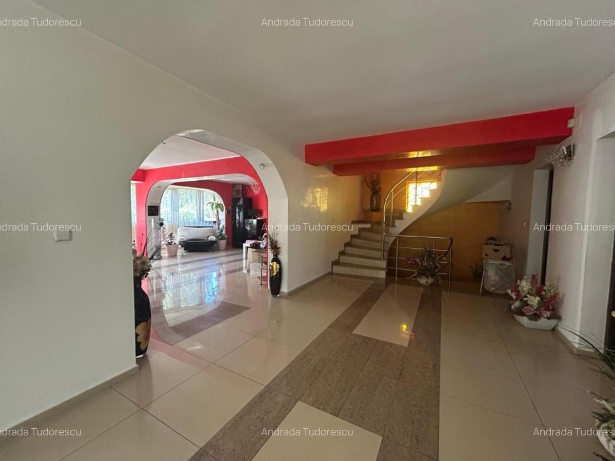 Proprietate S+P+1+M, TEREN 1087 MP, UTILI 415 MP, Zona Drumul Muntenilor - 3