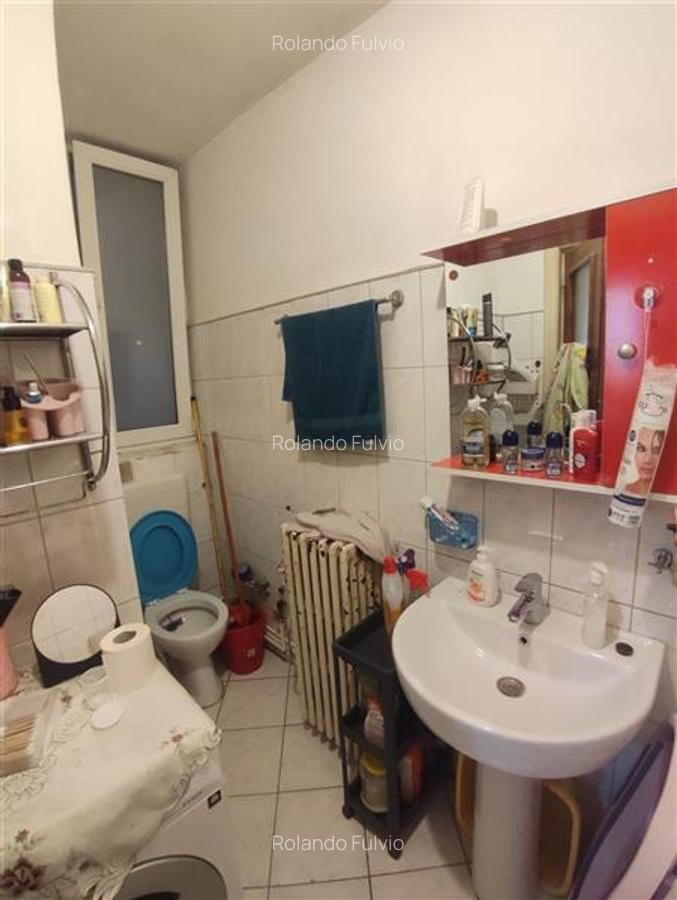 Apartament cu 3 camere semidecomandat în Alba Iulia - 10