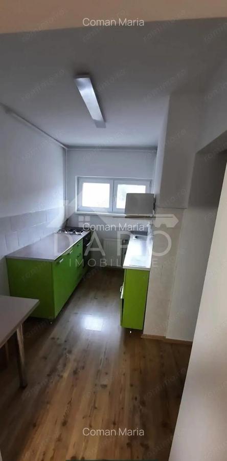 INCHIRIEZ APARTAMENT CU 2 CAMERE - 4