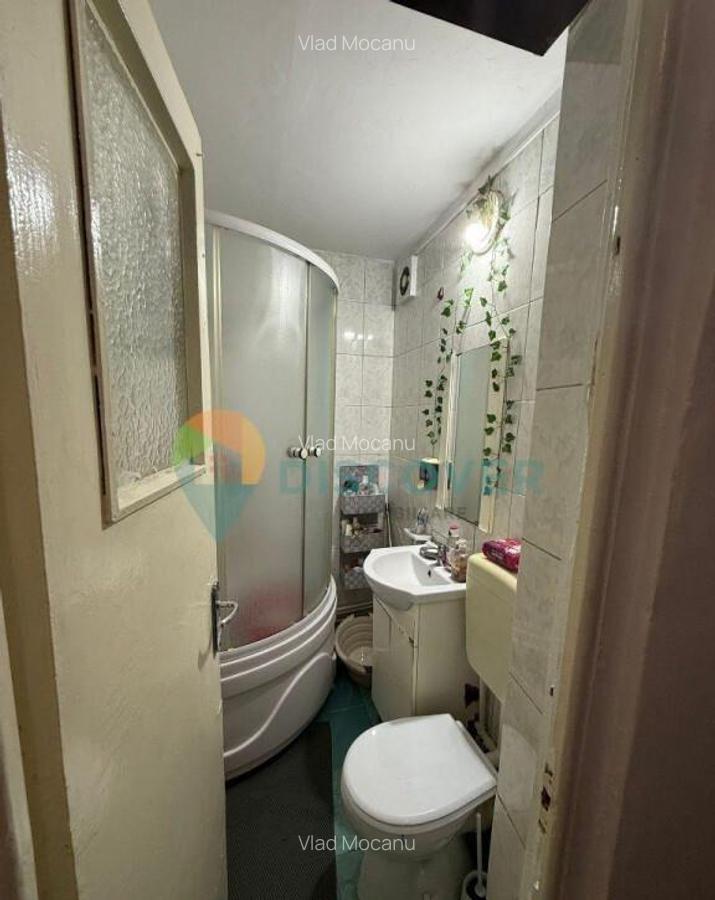Zona Milcov , Garsoniera Renovata , 24 Mp , 30.000 EURO , Et - 5